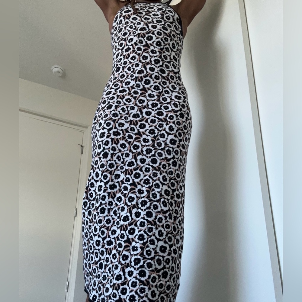 Diane Von Furstenberg Black and White Patterned Midi Dress | Size S